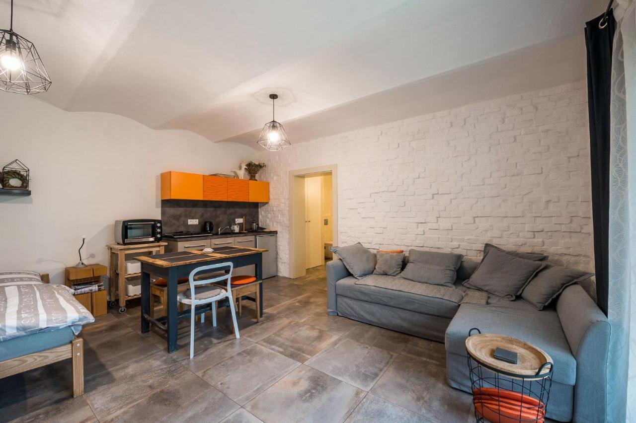 Apartman Ve Dvore Ratiskovice Экстерьер фото